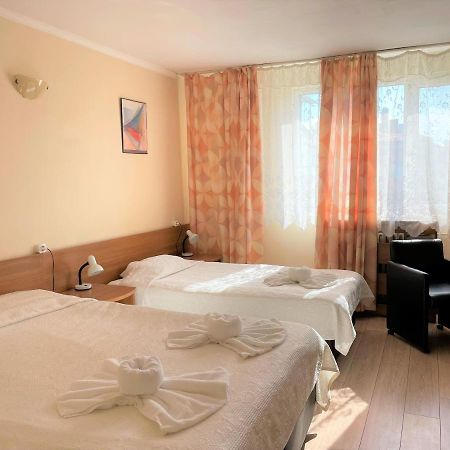 Family Hotel Central Burgas City Eksteriør billede