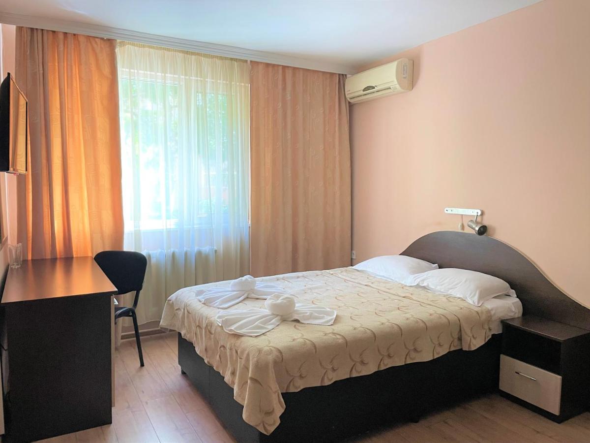 Family Hotel Central Burgas City Eksteriør billede