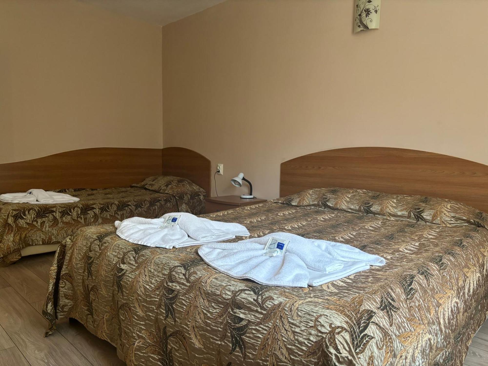 Family Hotel Central Burgas City Eksteriør billede