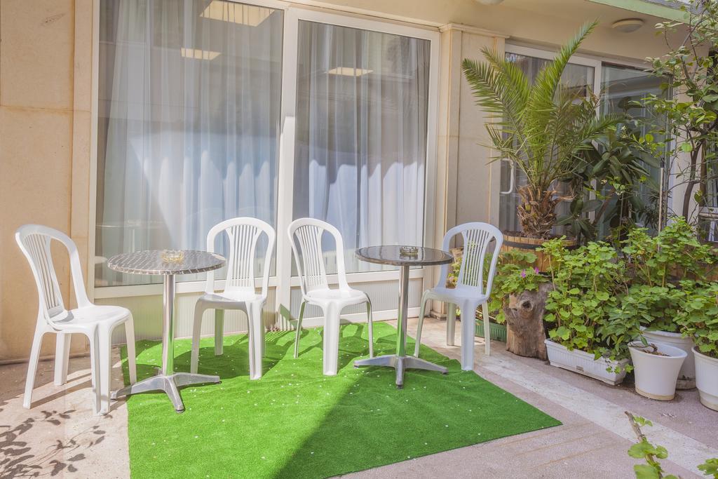 Family Hotel Central Burgas City Eksteriør billede